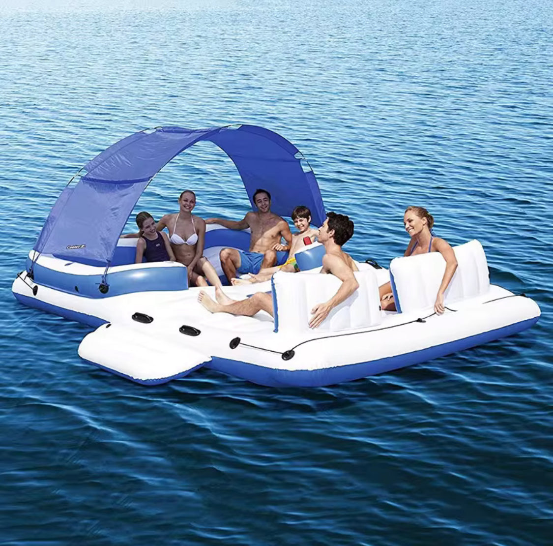 6 people on the HELIOS Tropical Breeze Party Island